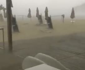 Furioso maltempo, a Solanas danni al Vanity Beach: “Mai vista una cosa del genere”