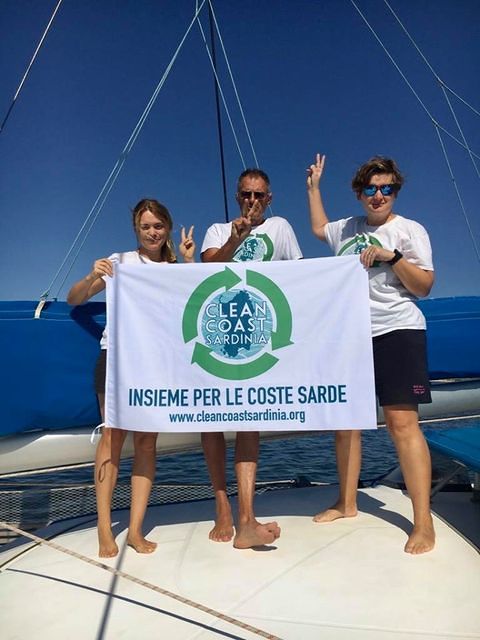 Dalla Sicilia alla Sardegna in barca a emissioni zero per una missione green: raccogliere rifiuti