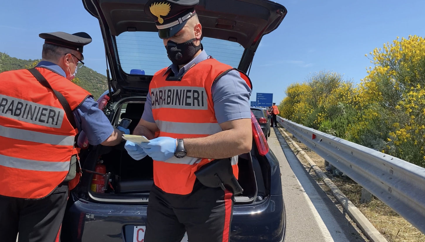 Lite a Lotzorai, dalle parole alle mani: sferra un pugno a un uomo che finisce all’ospedale