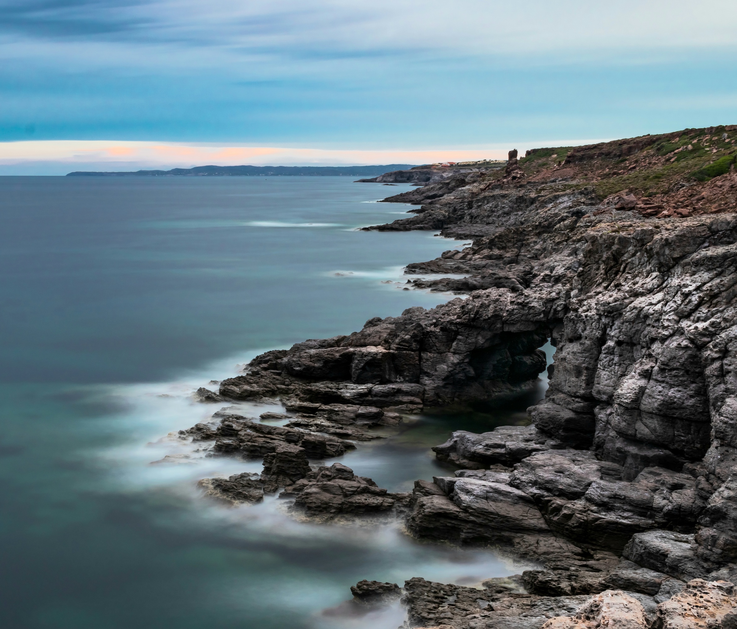 L’arco dei baci, uno dei luoghi più romantici di Sant’Antioco nello scatto di Mario Antinori