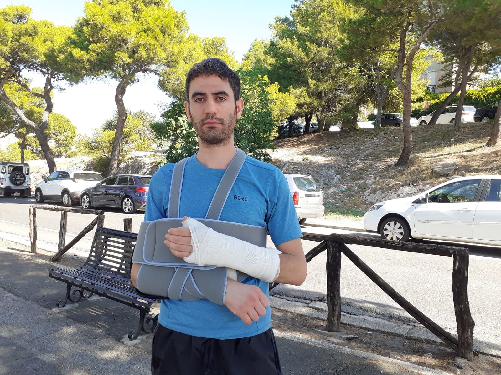 “Io, travolto da un’auto mentre ero sul monopattino a Cagliari: troppe piste ciclabili ancora chiuse”