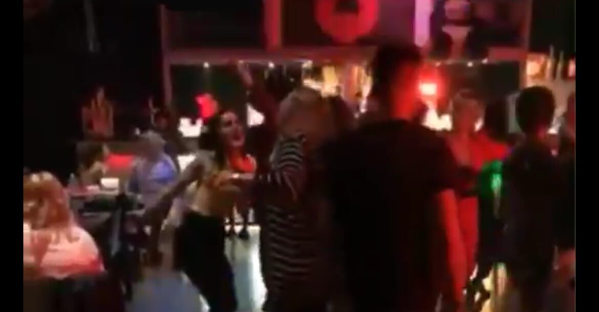 I balli proibiti nell’era del Covid, impazzano a Cagliari le serate clandestine