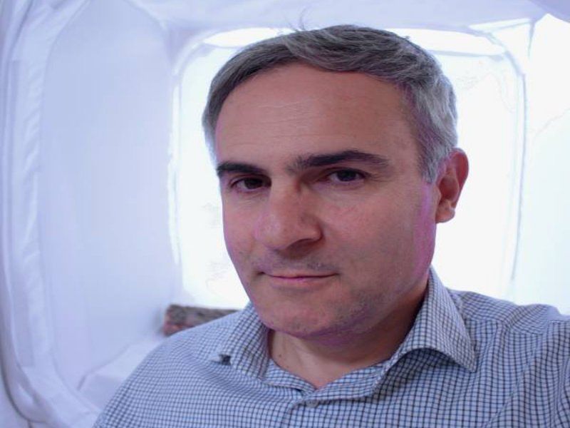 “Lavoro a Milano 5 giorni, nei weekend voglio tornare in Sardegna: perchè devo pagarmi i tamponi?”