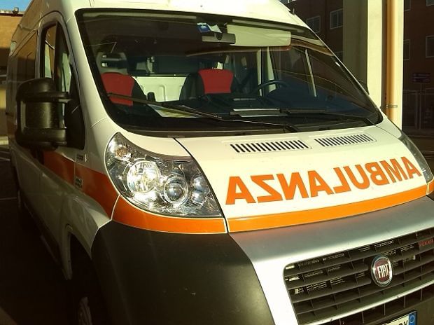 Tragico schianto in galleria alle porte di Nuoro, muore una donna