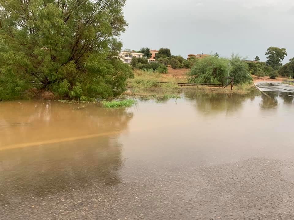 Paura a Capoterra, allagamenti a Poggio dei Pini: “Solinas, qui ci sono 7 milioni di euro per la sicurezza bloccati”