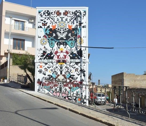 Street art sulla cabina elettrica di Sant’Antioco: è la nuova tendenza