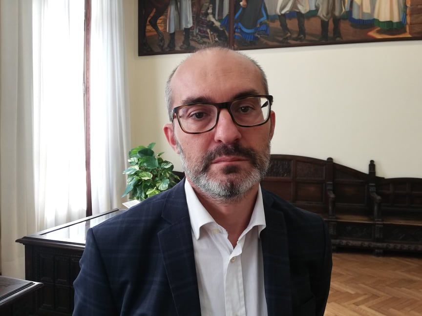 La Soprintendenza blocca il taglio degli alberi a Cagliari, Truzzu: “Stiamo solo sostituendo quelli malati”