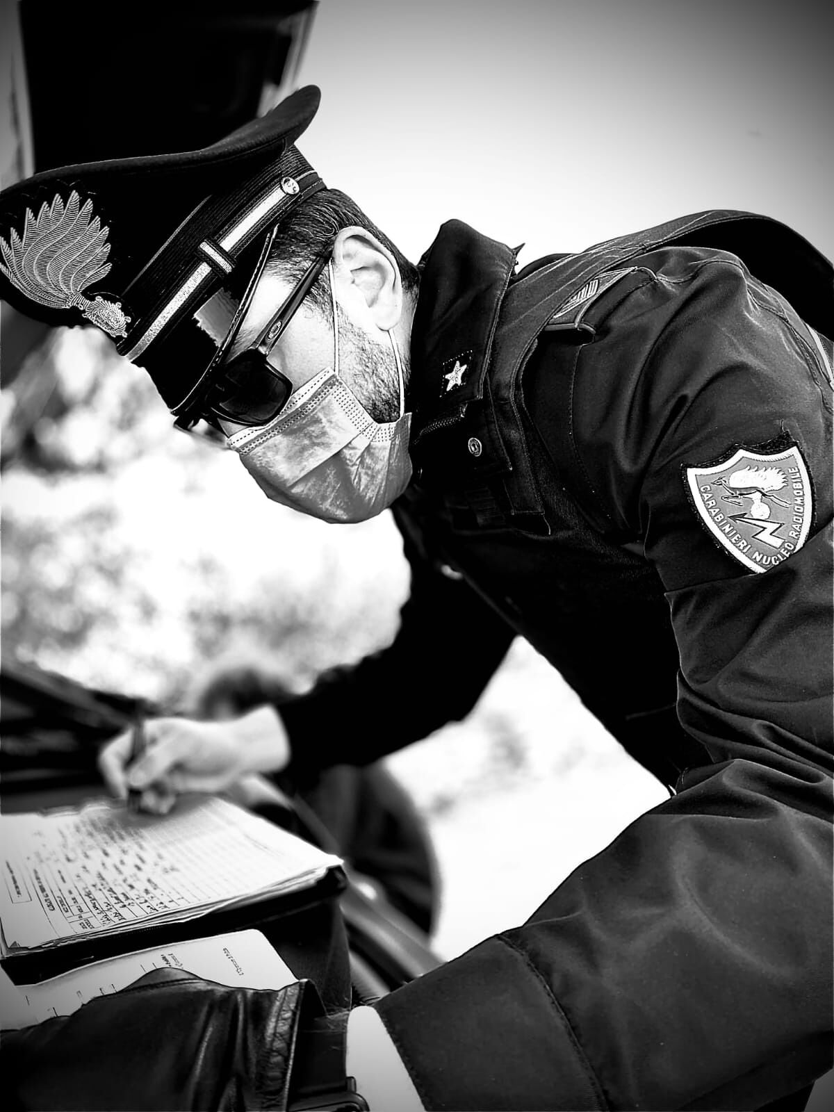 Truffa online della Play Station scontata, giovane di Muravera chiede aiuto ai carabinieri