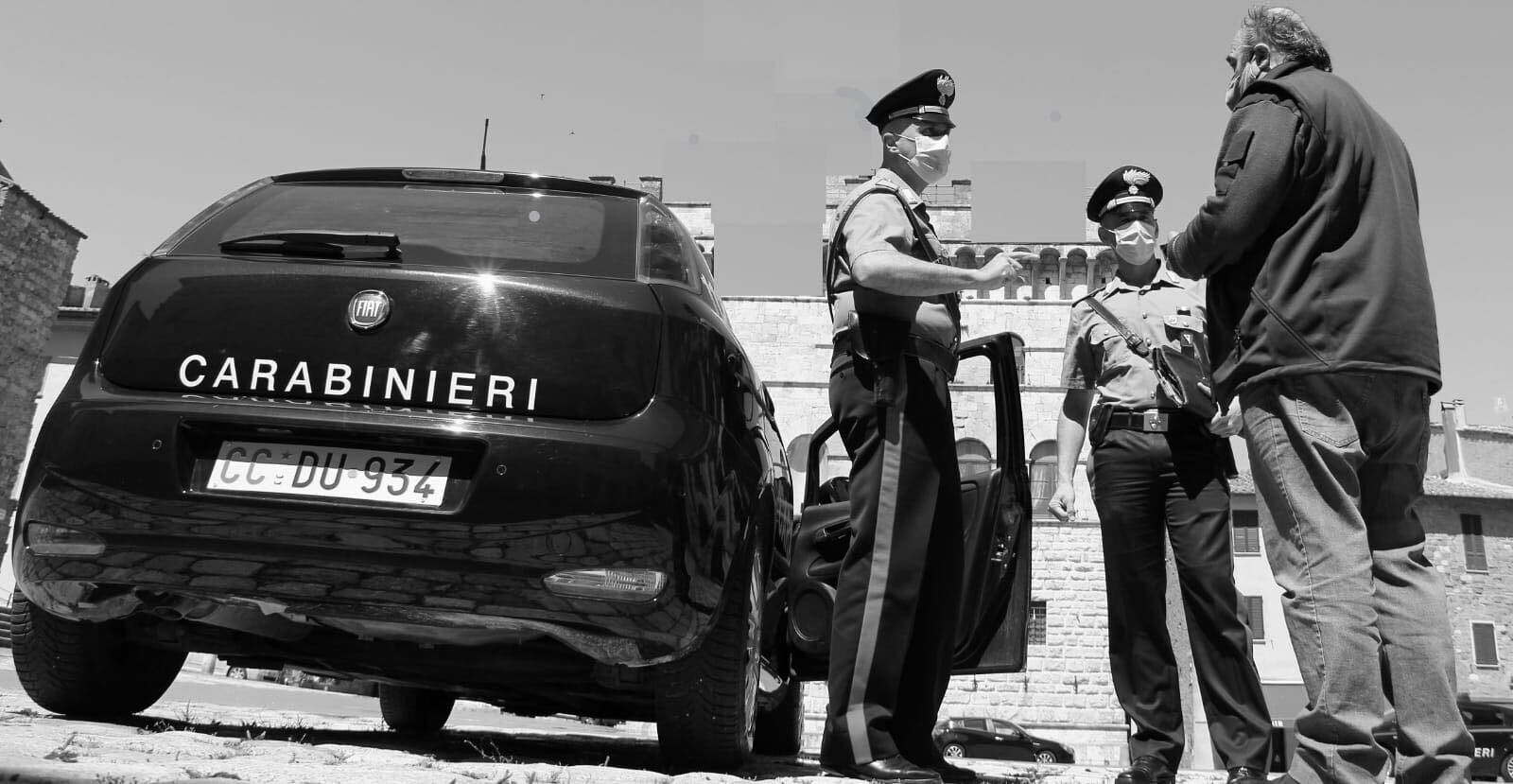 Assemini, viavai sospetto in piazza: scatta la perquisizione, in manette 21enne incensurato