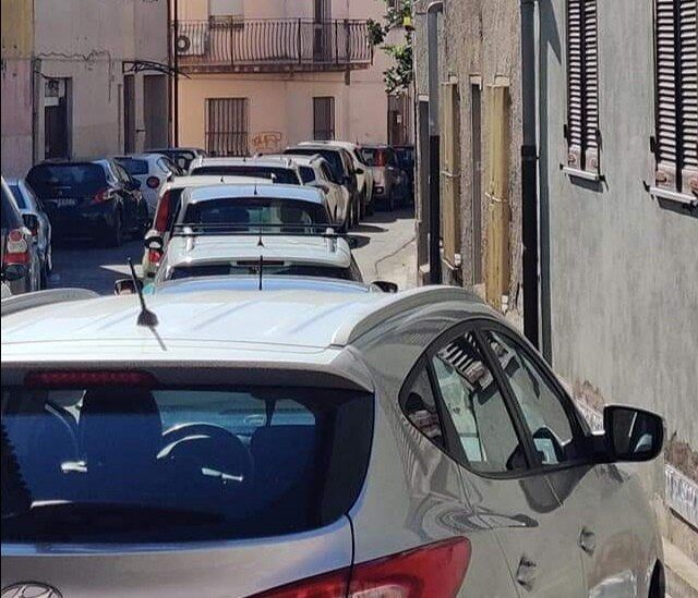 Raffica di tamponi a Selargius e lunghe file, l’ira del Sindaco: “Siamo in emergenza e c’è qualcuno che fa polemica”
