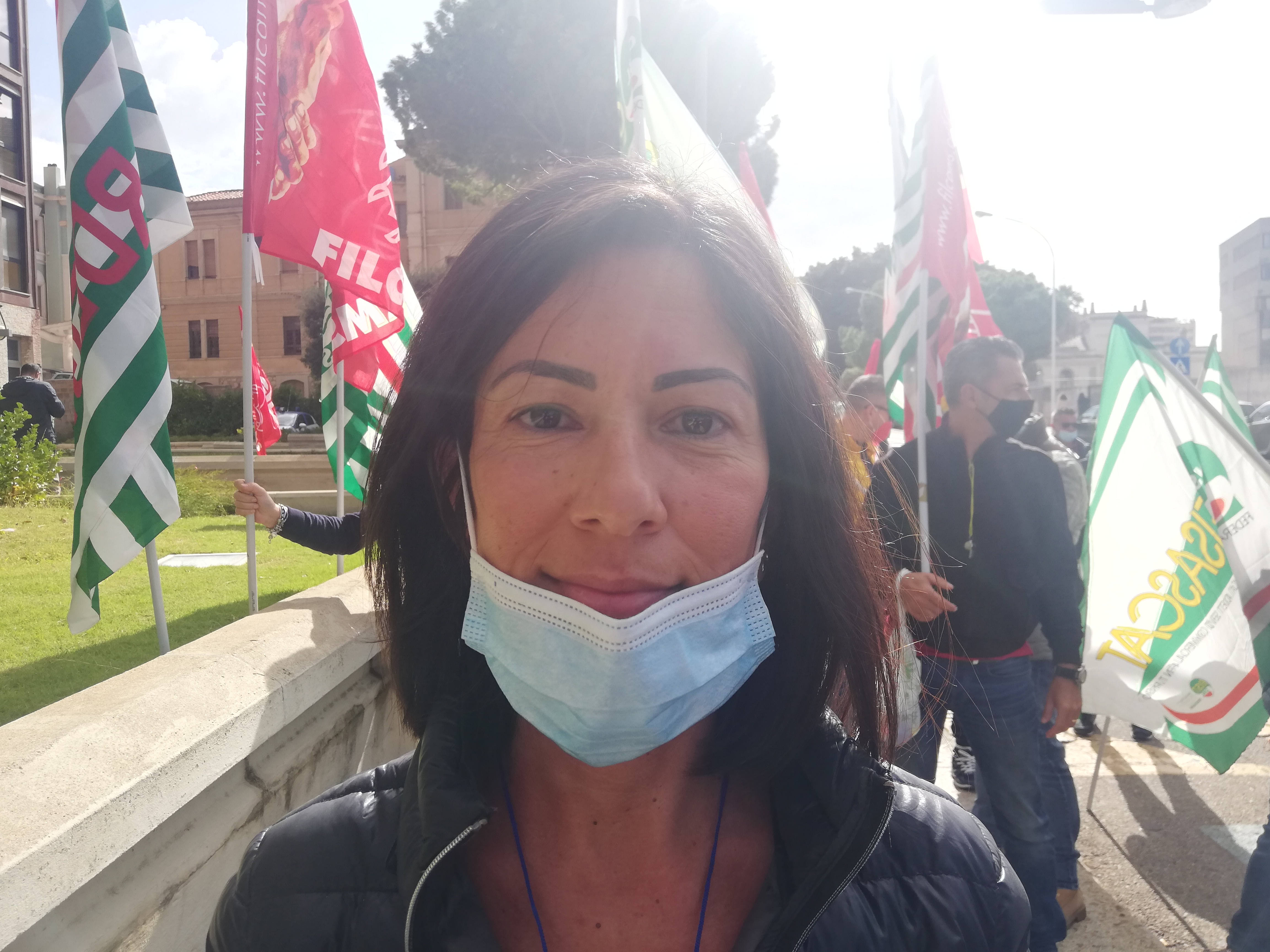 Manuela di Cagliari: “Lavoratrice esterna all’Università, vogliono tagliarmi ancora lo stipendio”