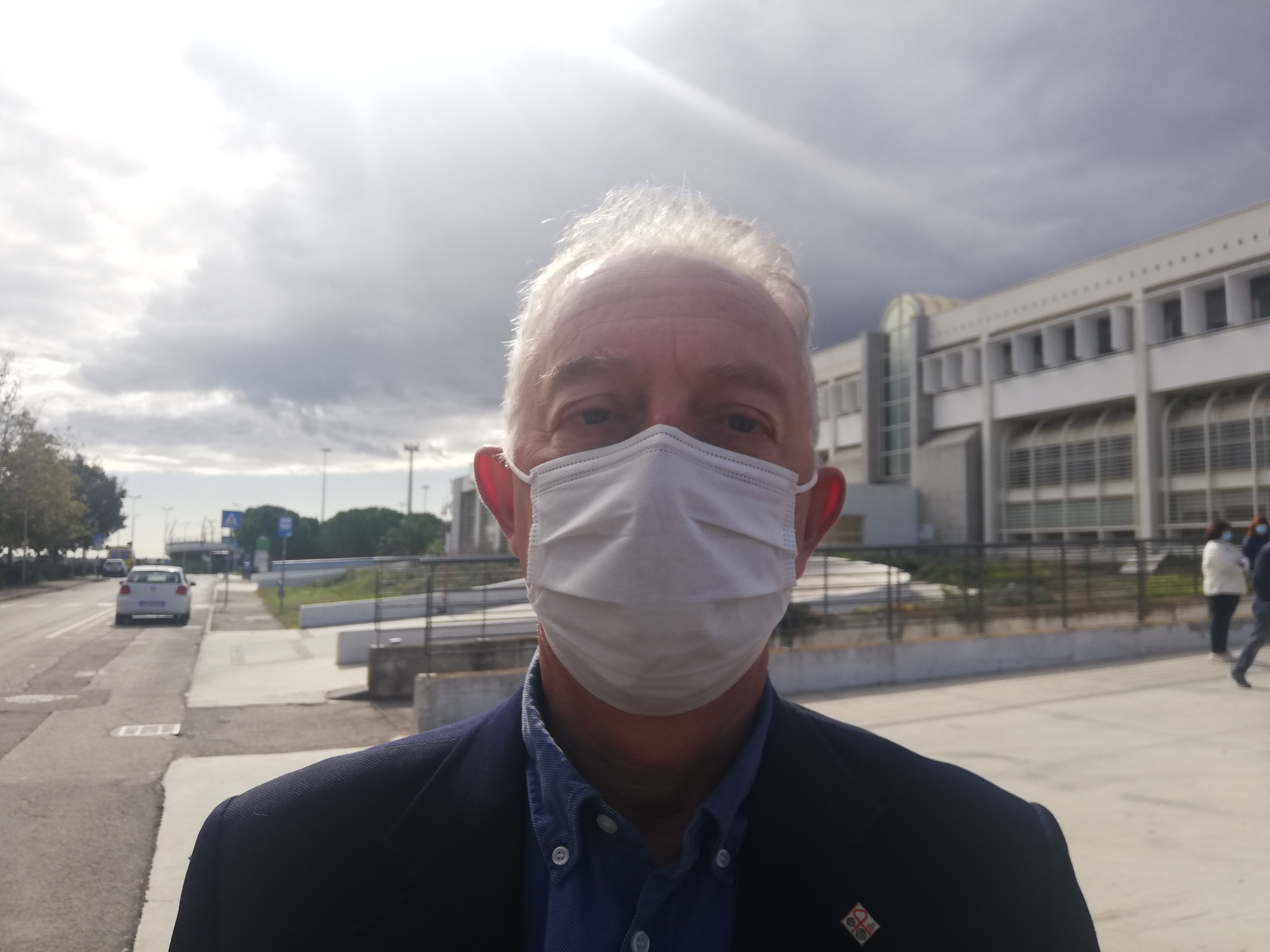 Coronavirus, “al Policlinico di Monserrato 4 casi al giorno: tutti intercettati al pronto soccorso”