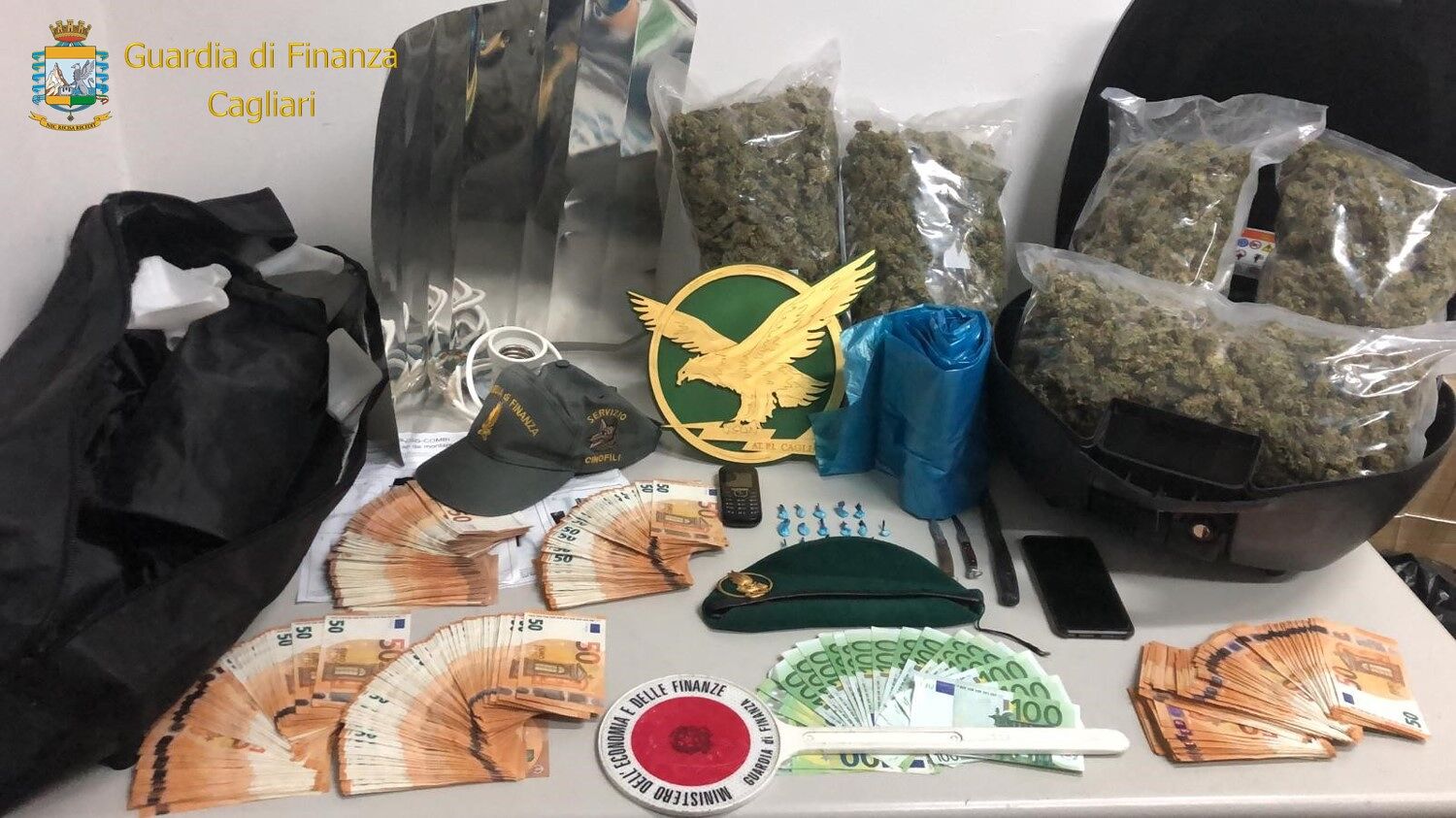 Blitz dei Baschi Verdi a Sant’Elia: spunta la cocaina, arrestati un 34enne e un 47enne