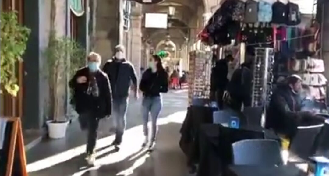 Truzzu elogia i cagliaritani: “Indossano la mascherina, sono responsabili: evitiamo drammatiche chiusure”