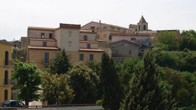 Isili, settimo caso di Coronavirus: un 85enne trasportato al Ss. Trinità