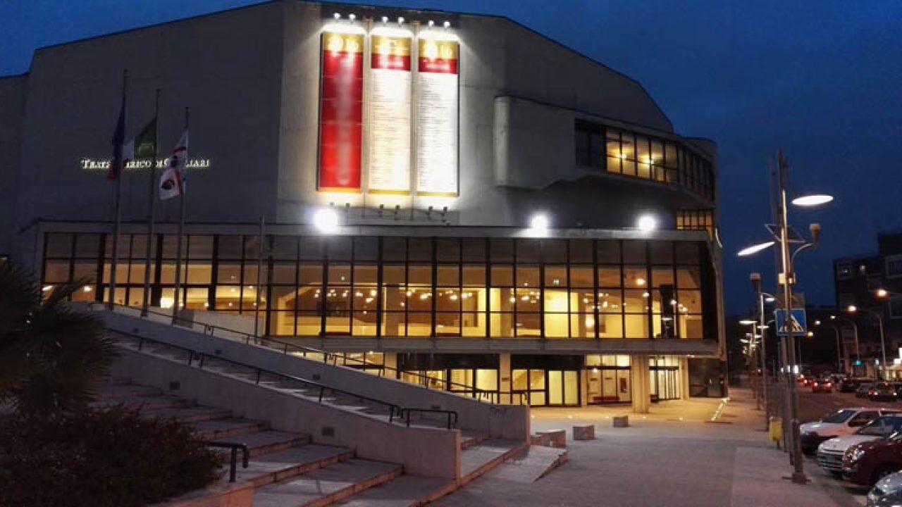 La rivolta degli assessori alla Cultura: “Conte chiude teatri e cinema, i luoghi più sicuri per il Paese: li riapra al più presto”