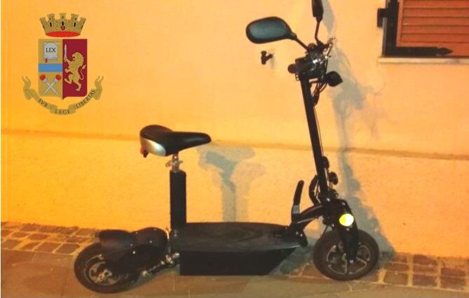 Sanluri, ubriaco alla guida di un monopattino elettrico: nei guai 54enne