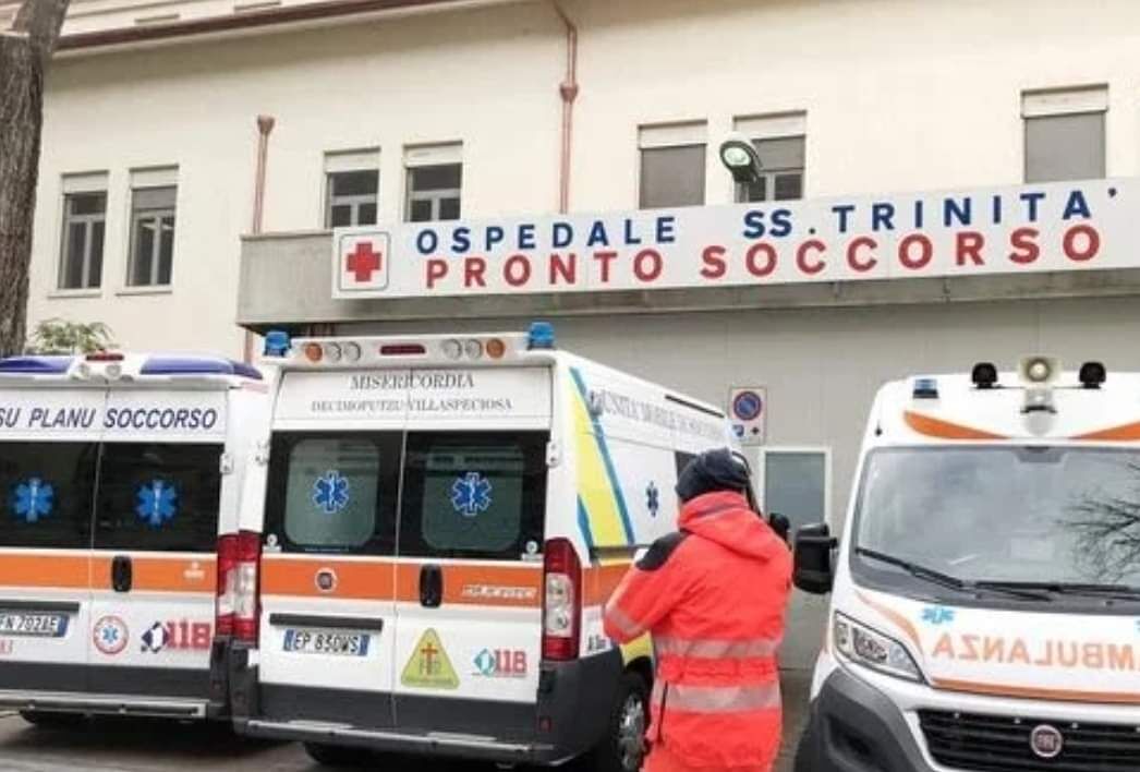 Il girotondo del paziente di Sorgono in ambulanza: “Un malato che ha fatto il giro della Sardegna”