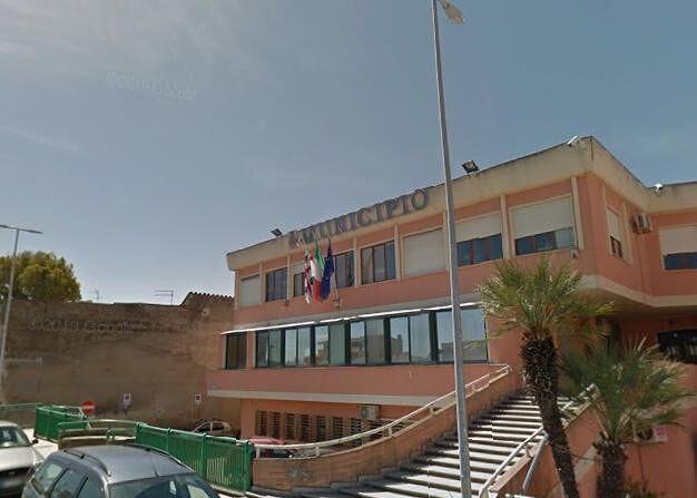 Sestu, dopo i contagi raffica di test agli studenti: “Seicento tamponi” 