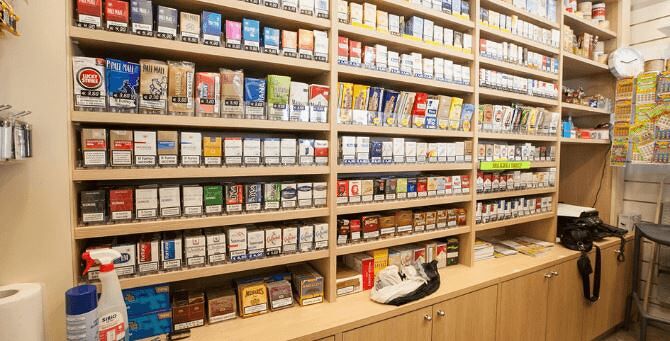 Cagliari, rivoluzione in arrivo all’anagrafe: presto i certificati anche dal tabaccaio