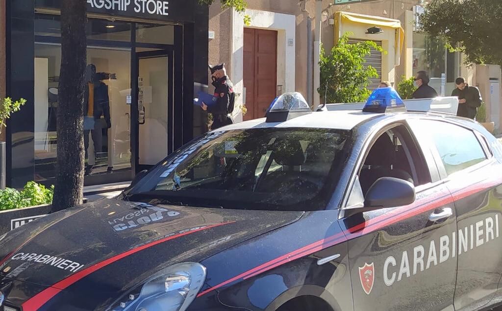 Sinnai, picchia in strada la ex e il suo compagno: per un 61enne scatta il divieto di avvicinamento