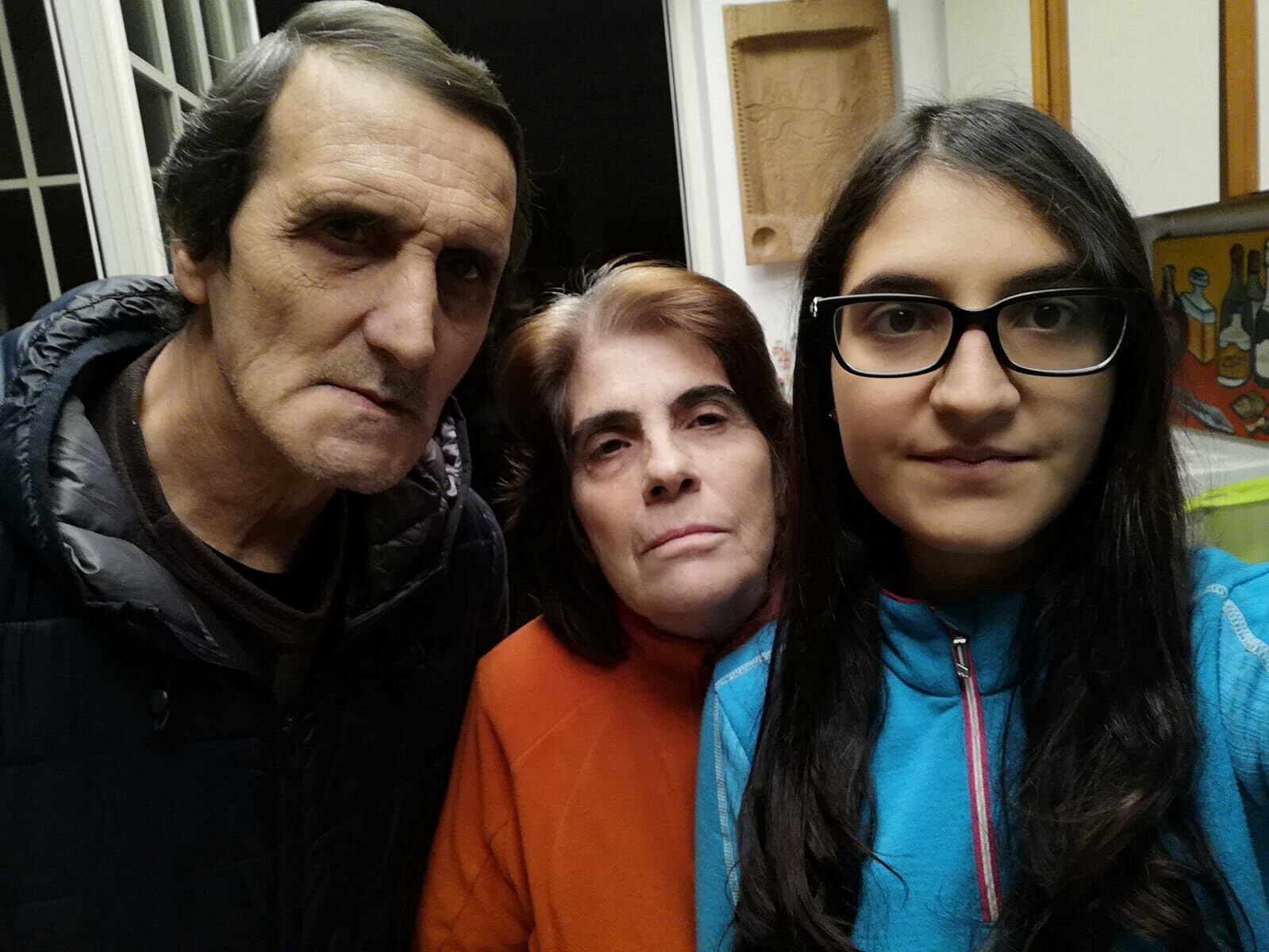 Sestu, l’odissea di una famiglia: “Chiusi in casa da 3 settimane senza l’esito dei tamponi”