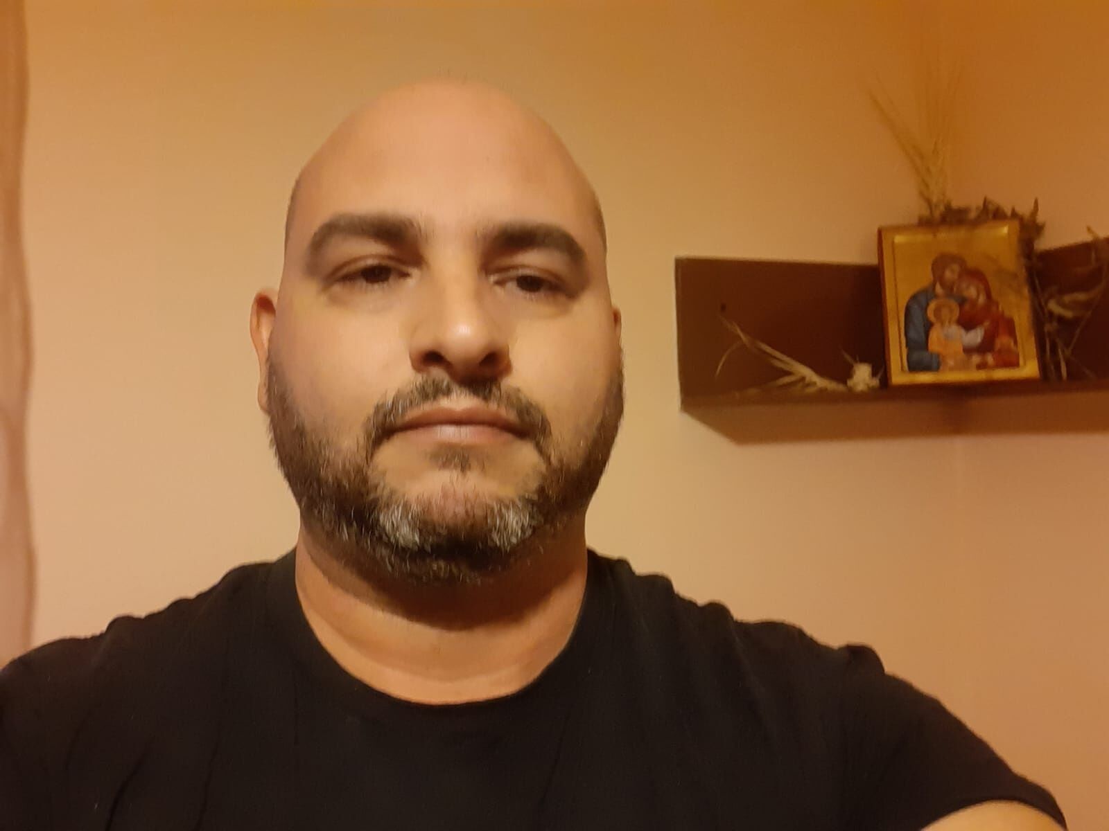 Omar di Quartu: “Senza i soldi dell’affitto dal Comune, sono disoccupato e invalido: aiutatemi”