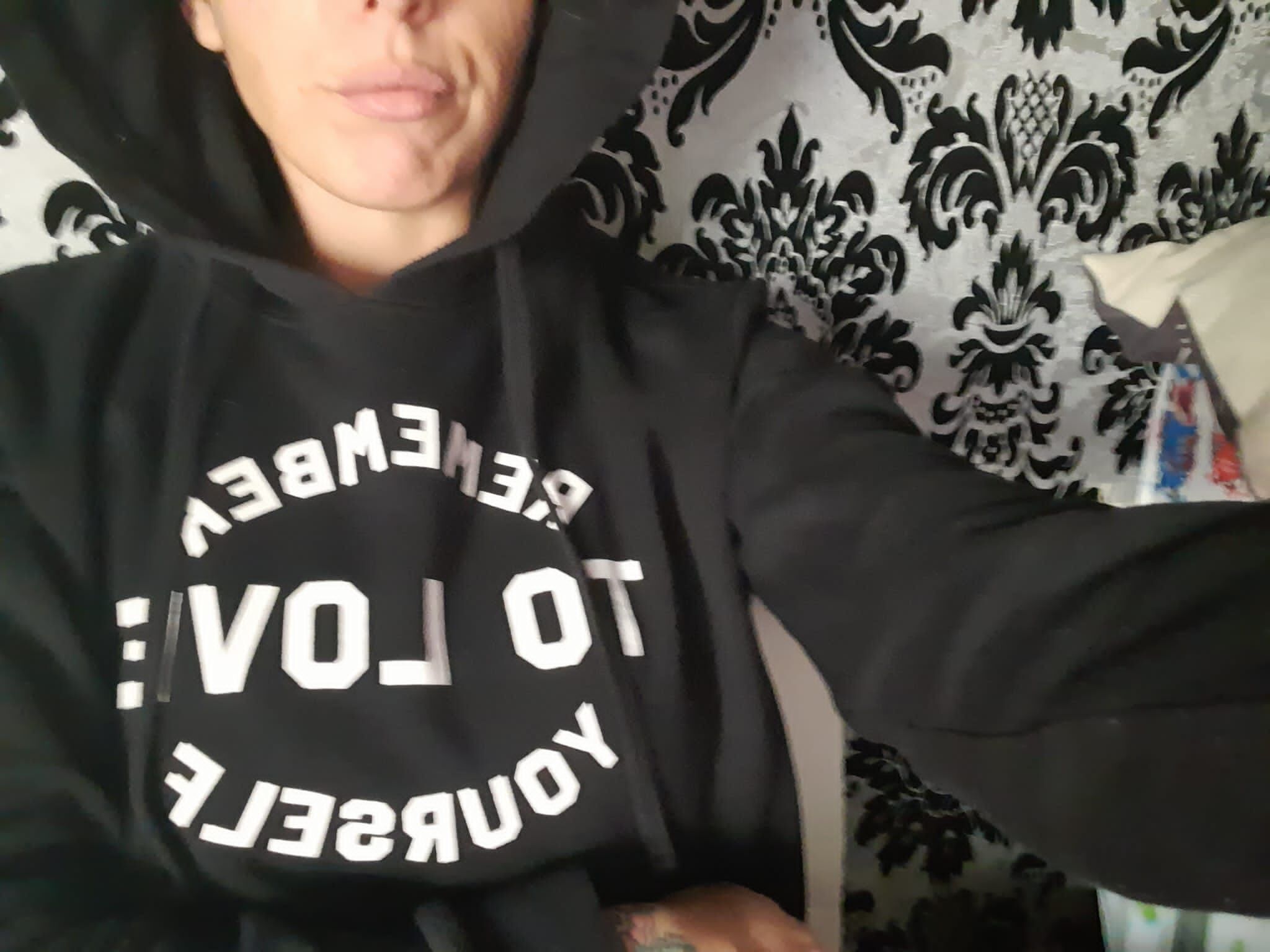 “Mia figlia in attesa del tampone a Elmas, mai fatto: ha perso un mese di scuola”