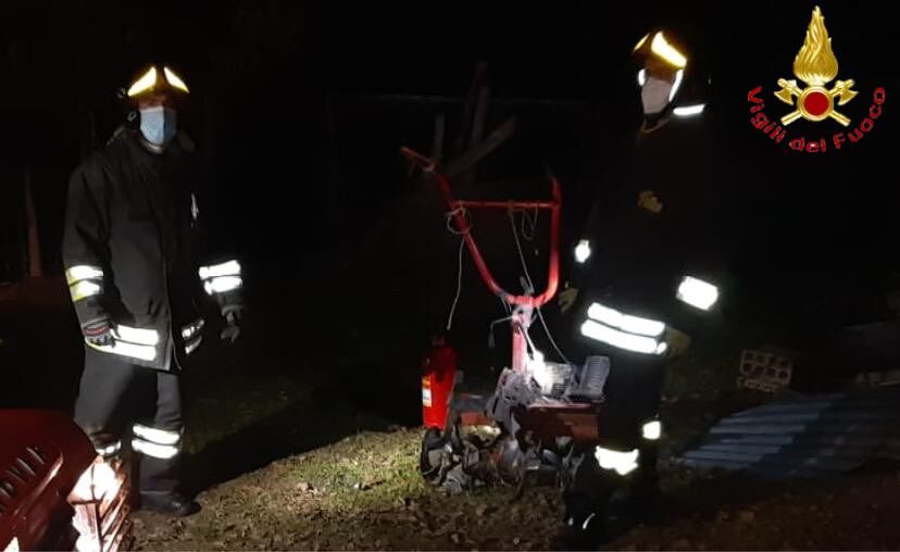 Dramma nelle campagne della Sardegna, 52enne muore travolto dalla motozappa