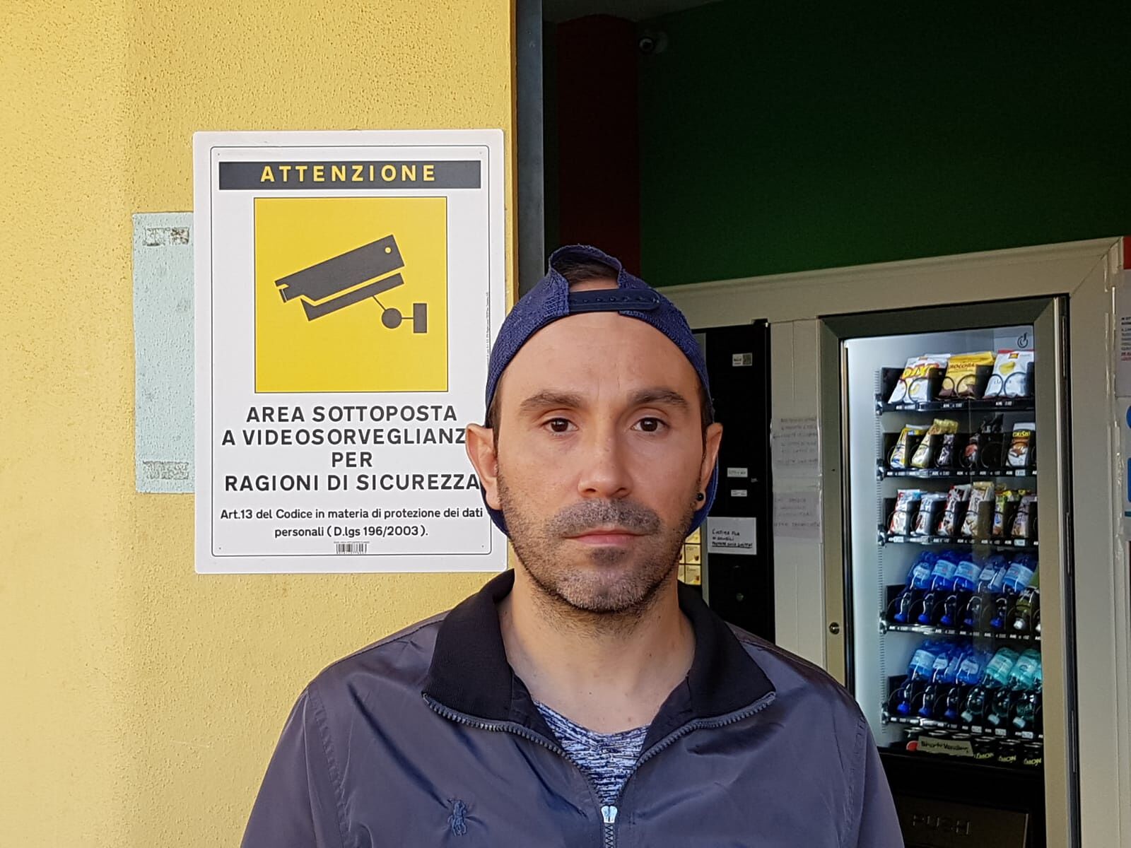 Marco, imprenditore sardo beffato: “Distributore chiuso alle 18 e niente aiuti, come pago le bollette?”