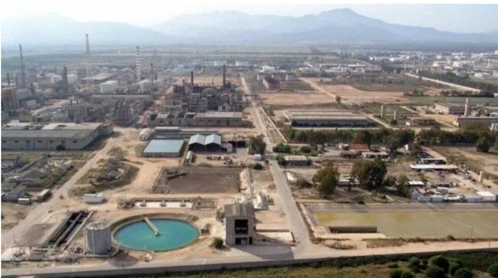 Assemini, il Comune in difesa dei lavoratori lancia un ultimatum all’Eni: “Mantenga le sue promesse”