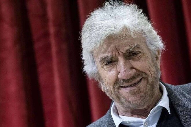 Gigi Proietti gravissimo in ospedale: è ricoverato in terapia intensiva, oggi compie 80 anni