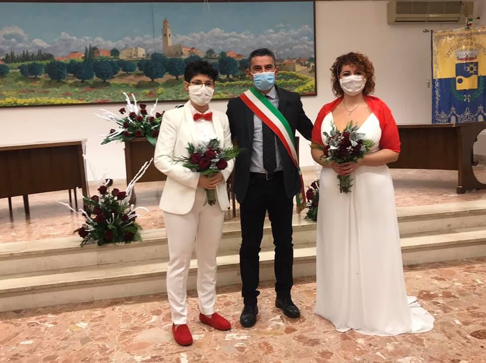 Celebrata la prima unione civile a Settimo, il Sindaco: “Onorato di aver fatto nascere ufficialmente questa famiglia”