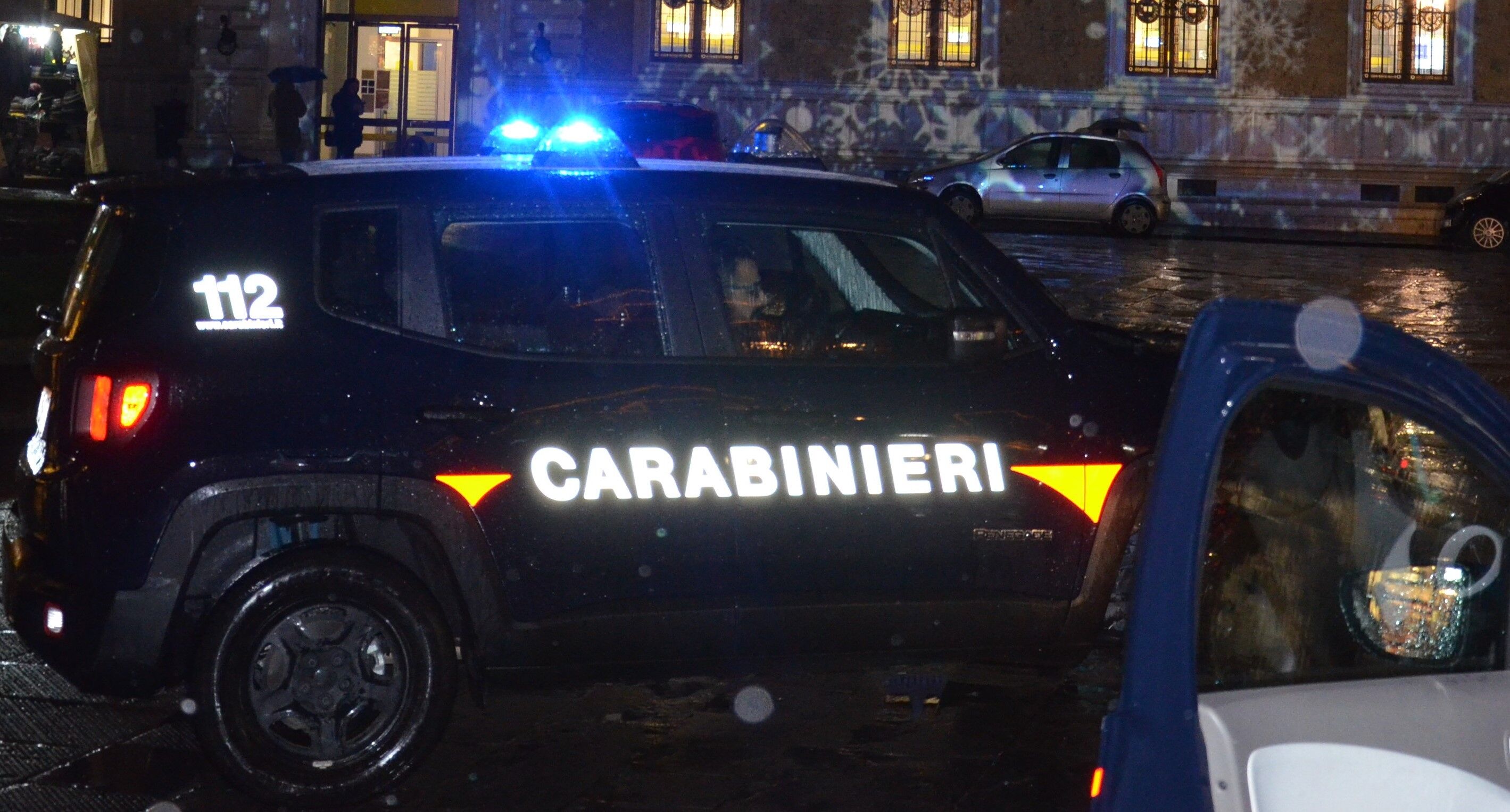 Per strada senza mascherina e in piena notte, piovono sanzioni a Calasetta e Domusnovas