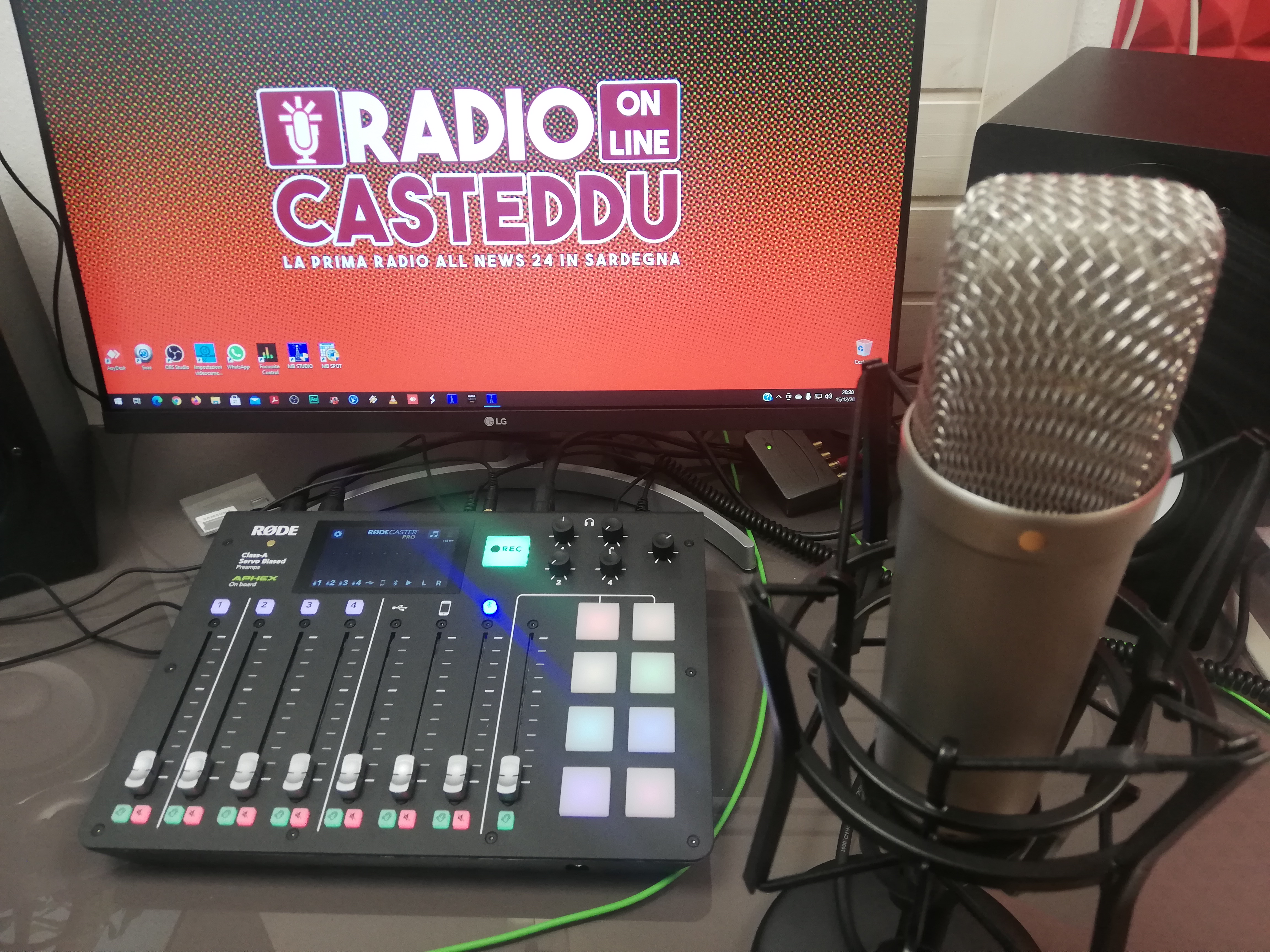 18 dicembre 2020, nasce Radio Casteddu: una maratona di oltre 5 ore su Fb con 50 ospiti qualificati in diretta con gli ascoltatori