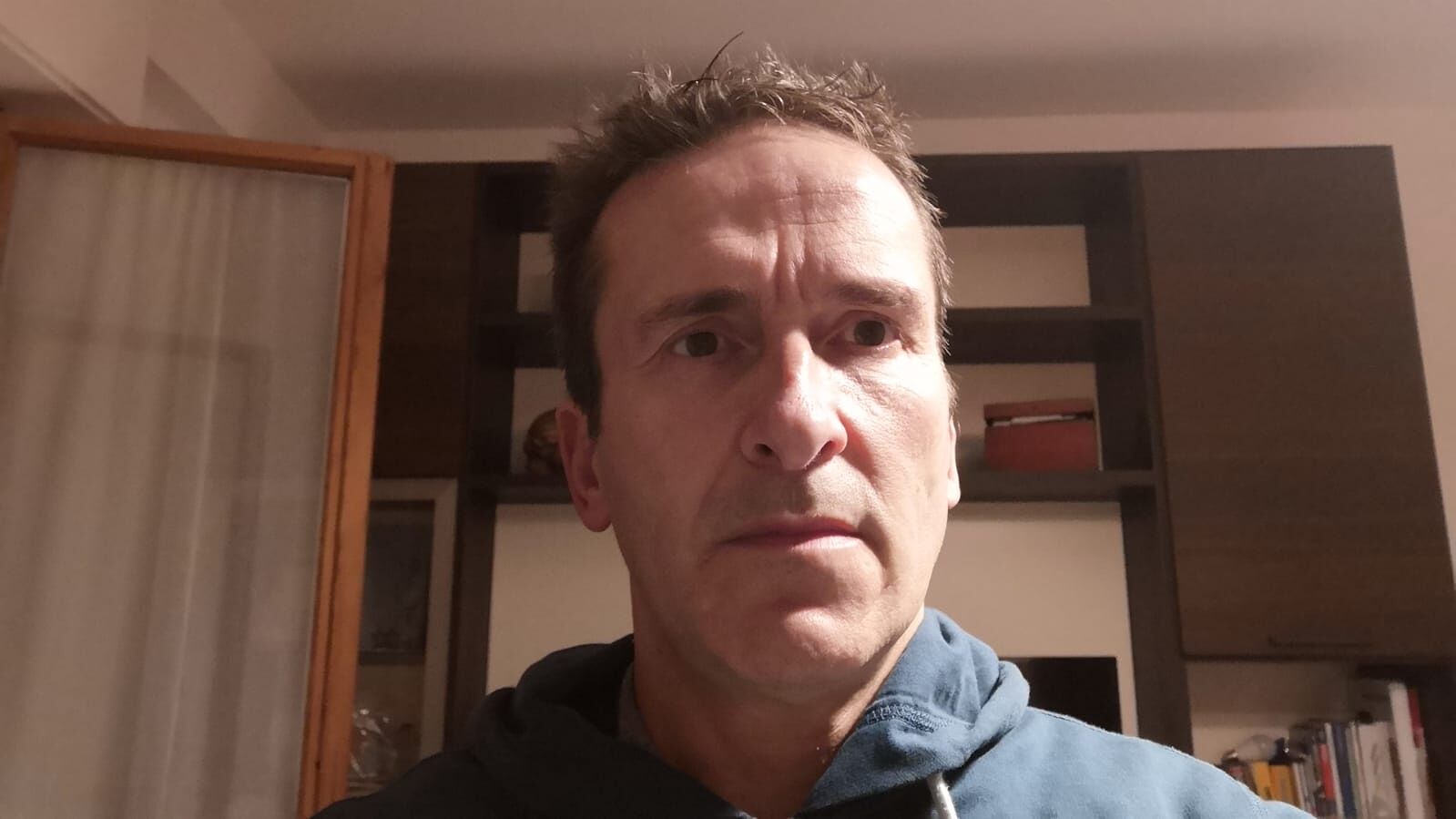 Raimondo, barista di San Benedetto, a Radio Casteddu: “File al market, perché niente caffè al bar?”