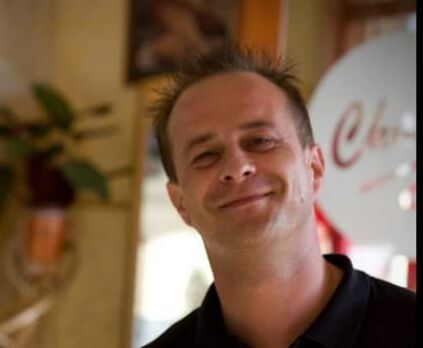 Tore, ristoratore di Quartu, a Radio Casteddu: “Stato assente, chi ha lo stipendio sicuro eviti commenti”