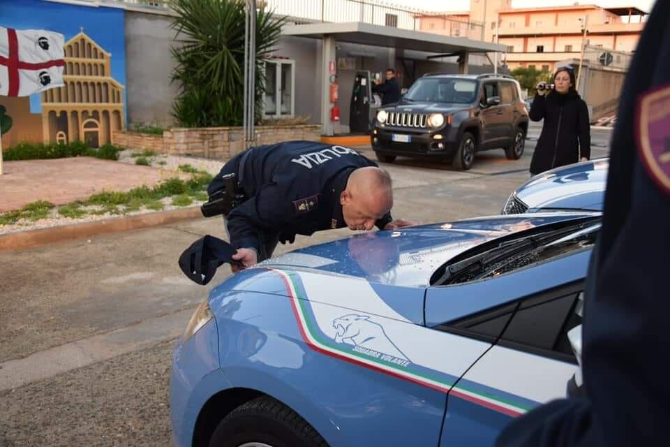 Polizia a Cagliari, va in pensione Augusto: “Un esempio, un grande uomo con un cuore senza fine”