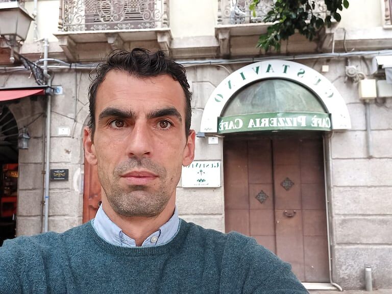 Edoardo, ristoratore di Cagliari: “Incassi crollati e affitto troppo alto, meglio un mese di lockdown”