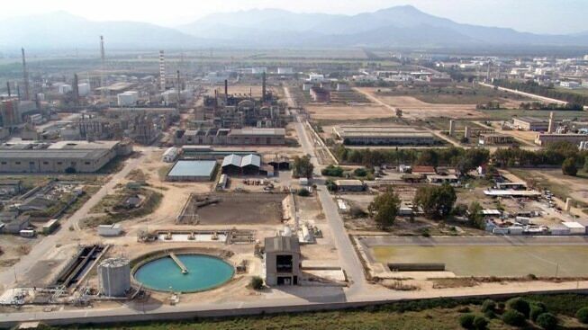 L’Eni vende Macchiareddu: “Stanno abbandonando la Sardegna, lavoratori in pericolo”