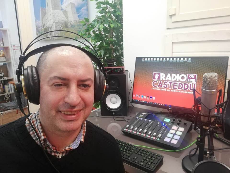Radio Casteddu Online, da oggi notizie in diretta dalle 5 alle 24: scaricate le App gratuite per Android e Iphone