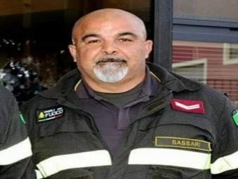 Vigile del fuoco morto folgorato in Sardegna, le lacrime dei colleghi: aperta un’inchiesta