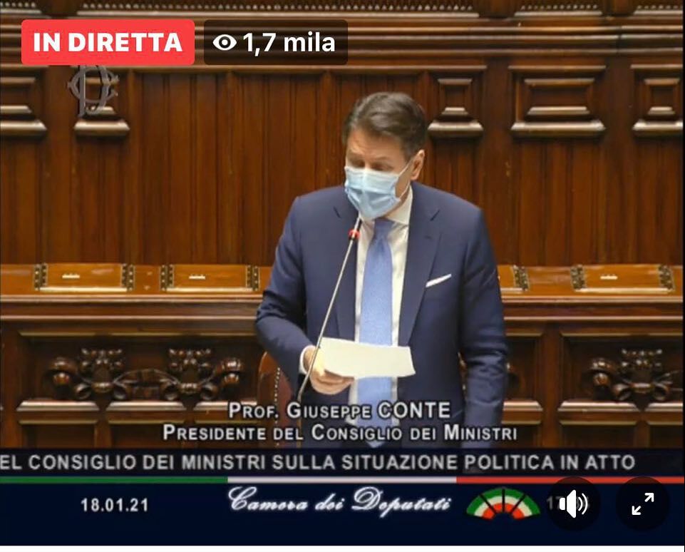 Calano i contagi in Italia ma crescono i ricoveri in terapia intensiva