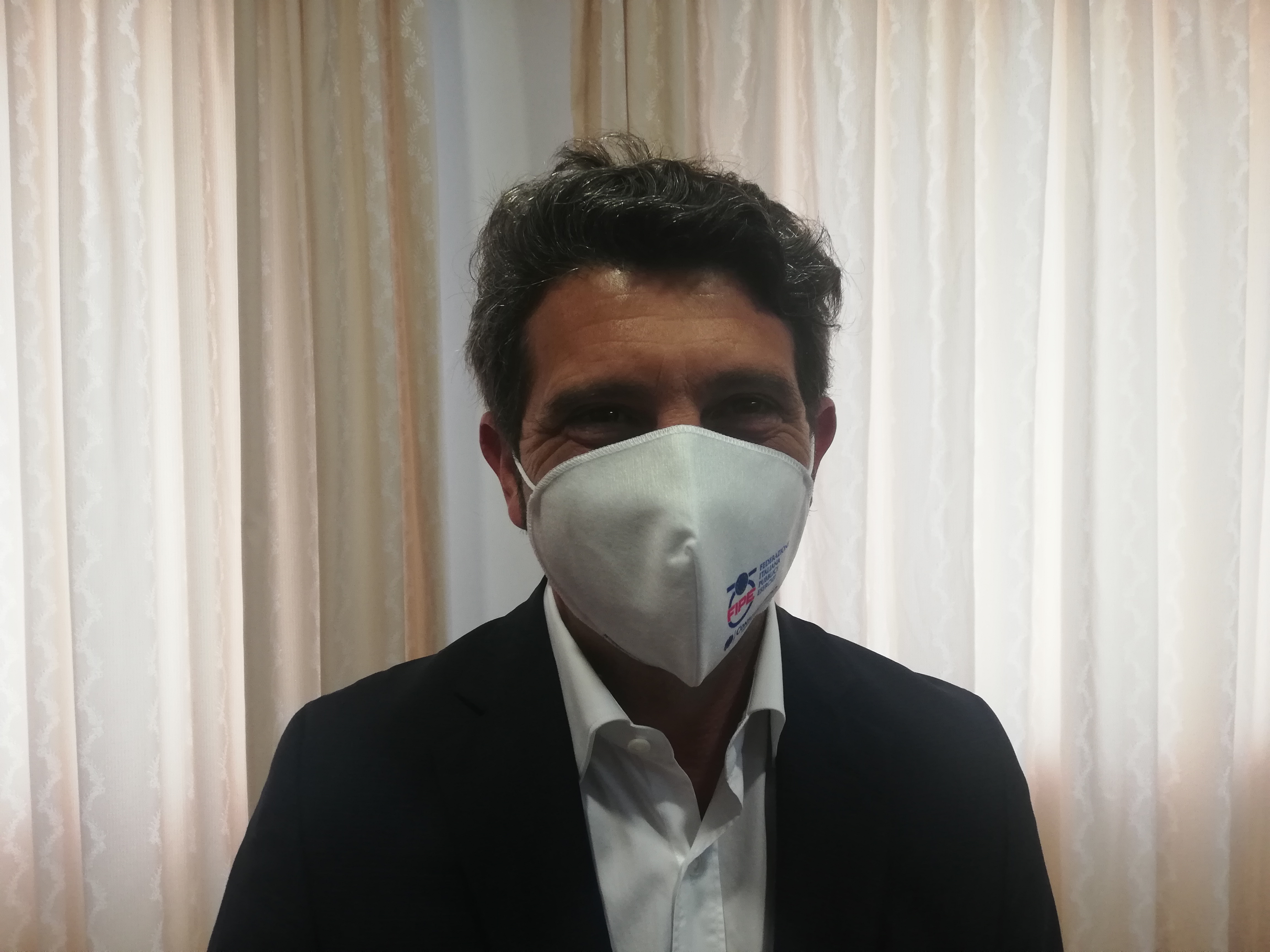 Cagliari, lo sfogo di Danilo Argiolas: “Noi ristoratori umiliati, a questo punto meglio il lockdown”