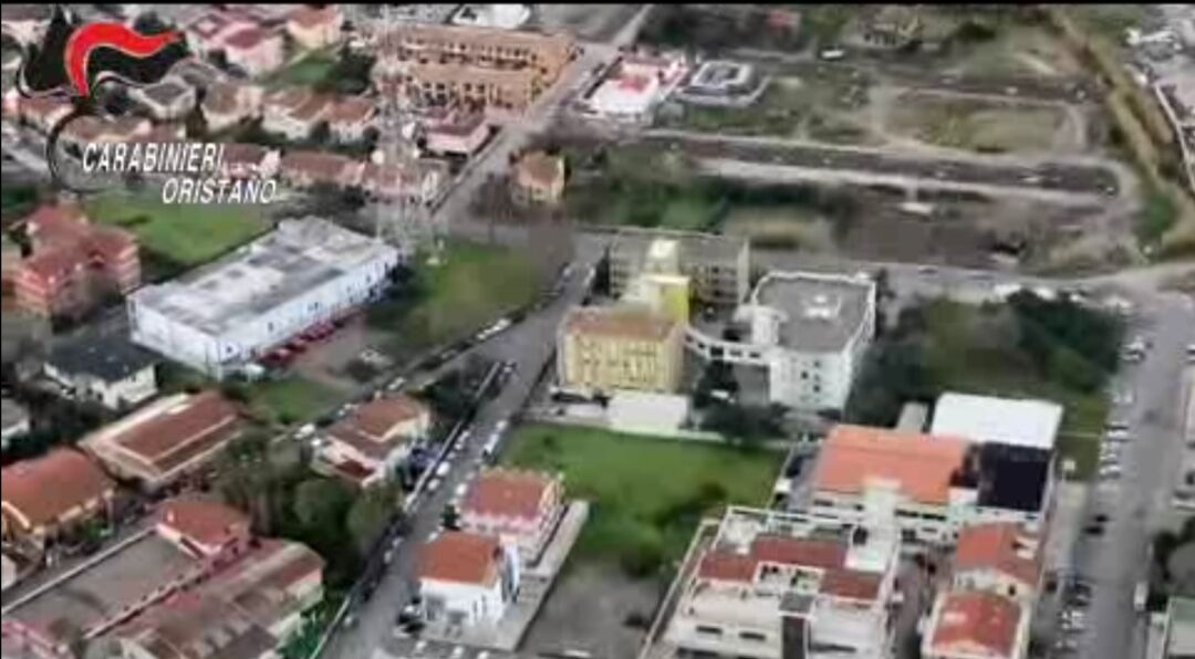 Spacciano anche durante il lockdown in Sardegna, blitz dei carabinieri: 5 in manette