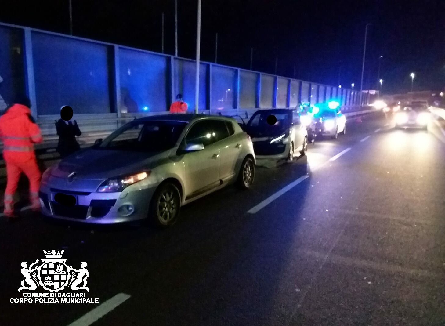 Tamponamento sull’asse mediano a Cagliari: due feriti, uno è in gravi condizioni