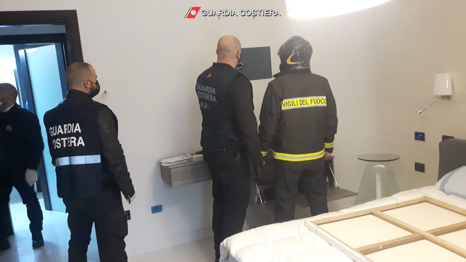 Bancarotta fraudolenta a Cagliari, la Guardia costiera arresta due imprenditori