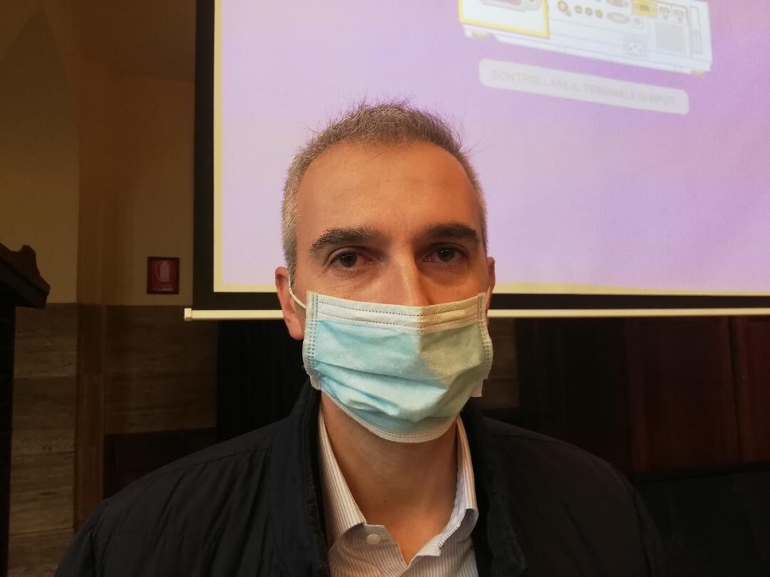 Cagliari, “mastello del secco troppo piccolo? No, c’è chi lo espone una volta al mese”