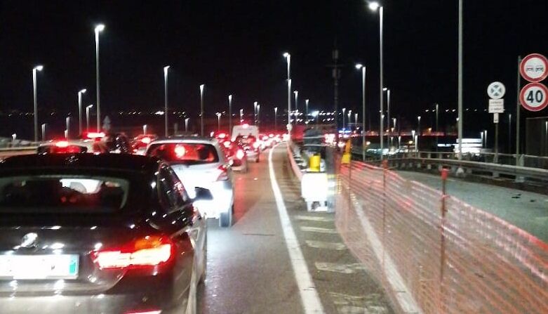 Cagliari, maxi tamponamento sull’asse mediano: traffico in tilt per ore