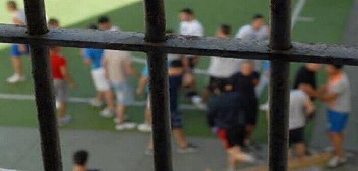 Dramma a Quartucciu, detenuto minorenne tenta il suicidio in cella: salvato dagli agenti penitenziari